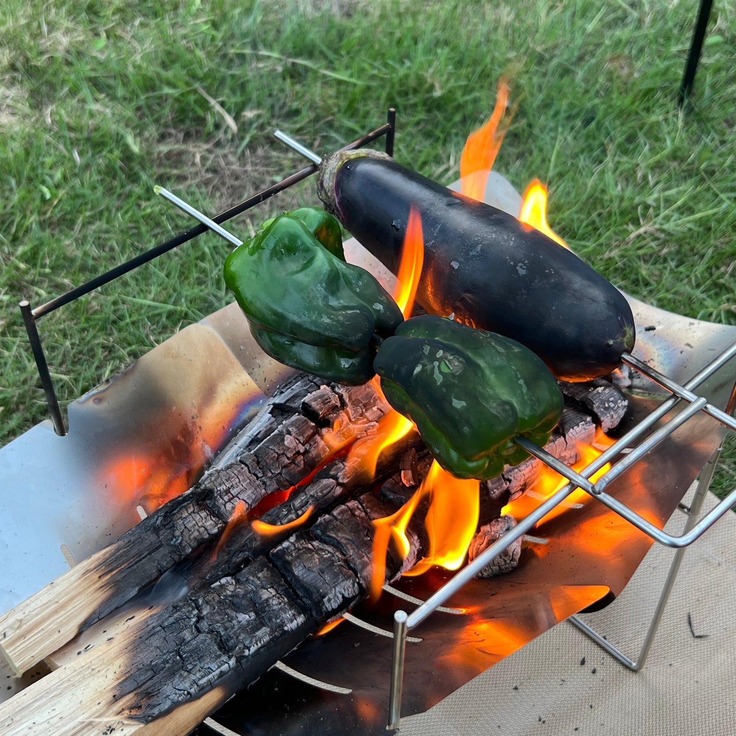 B.J.K（ブジコ）焚き火セット 3点｜焚き火台・焚き火シート・火ばさみ キャンプ用